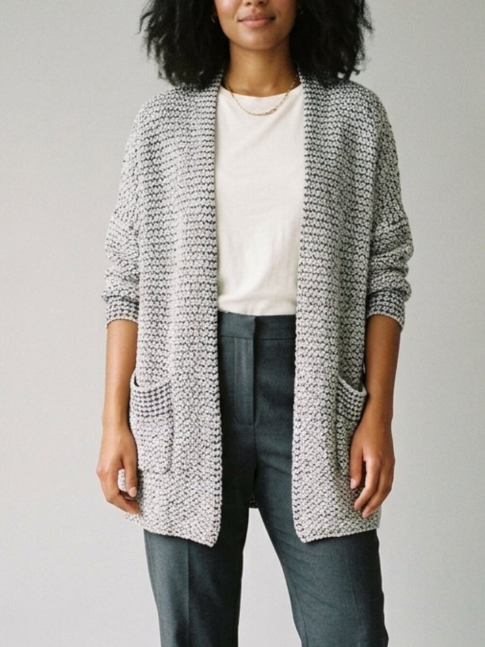 Zara Knit Marled Open Cardigan in Navy and White
